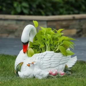 White Swan Planter Pot 1